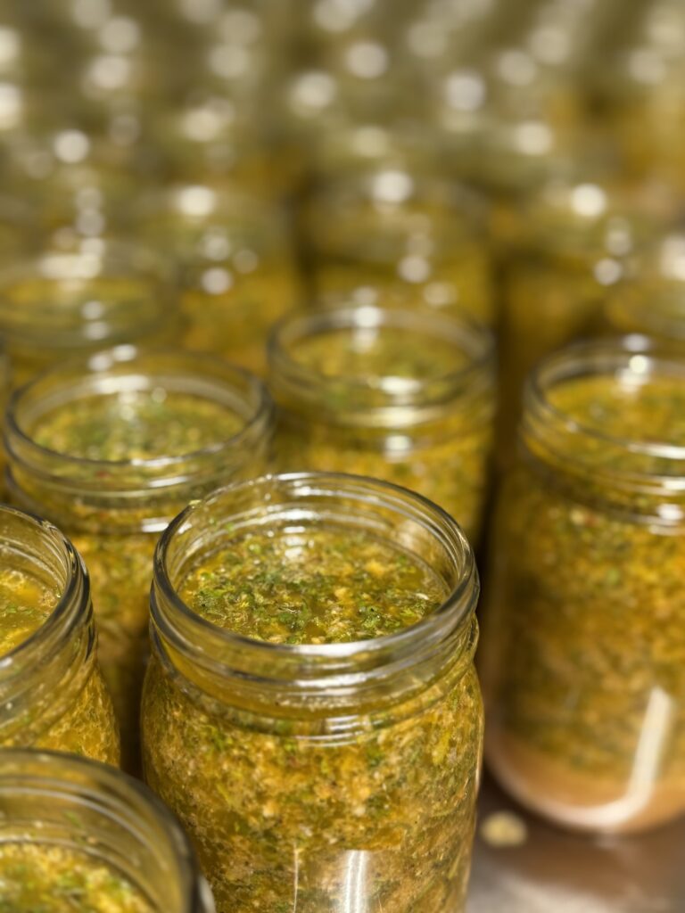 EXTRA VIRGIN OLIVE OIL Gallery Image